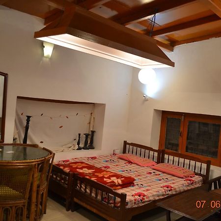 Kafal Resort Nainital Extérieur photo