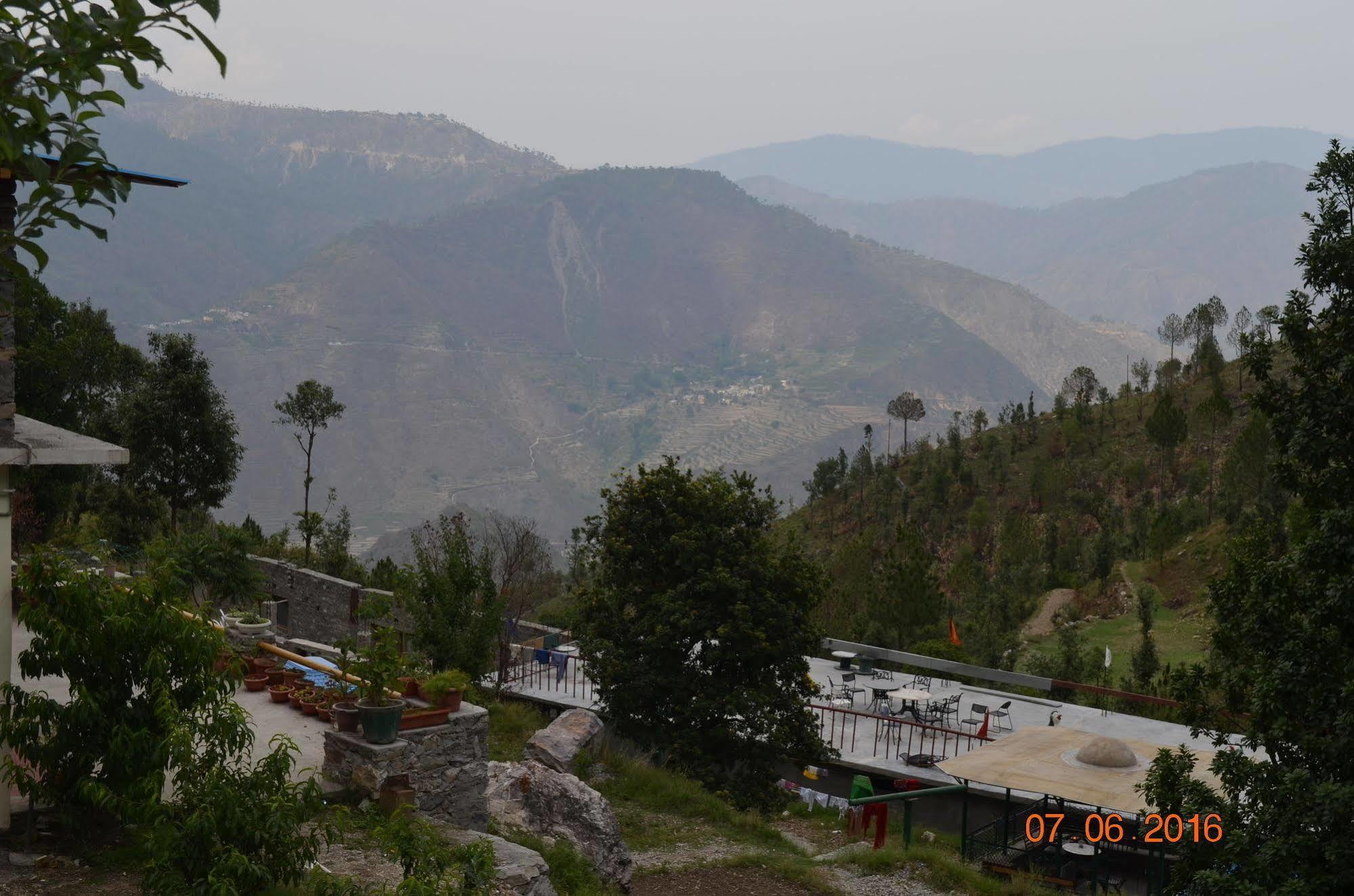 Kafal Resort Nainital Extérieur photo